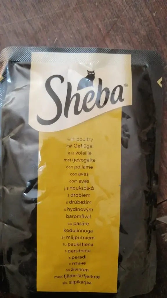 Sheba Complete Wet Food For Adult Cat With Poultry 85 g