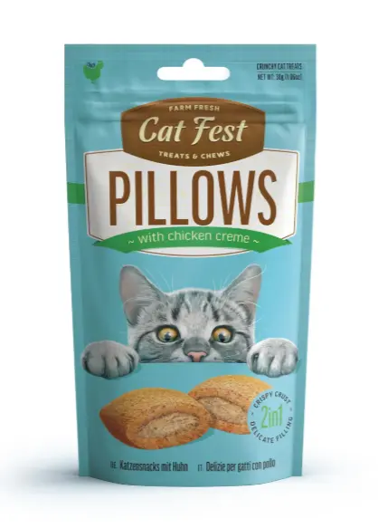 CAT FEST Pillows with Chicken Creme 30 g